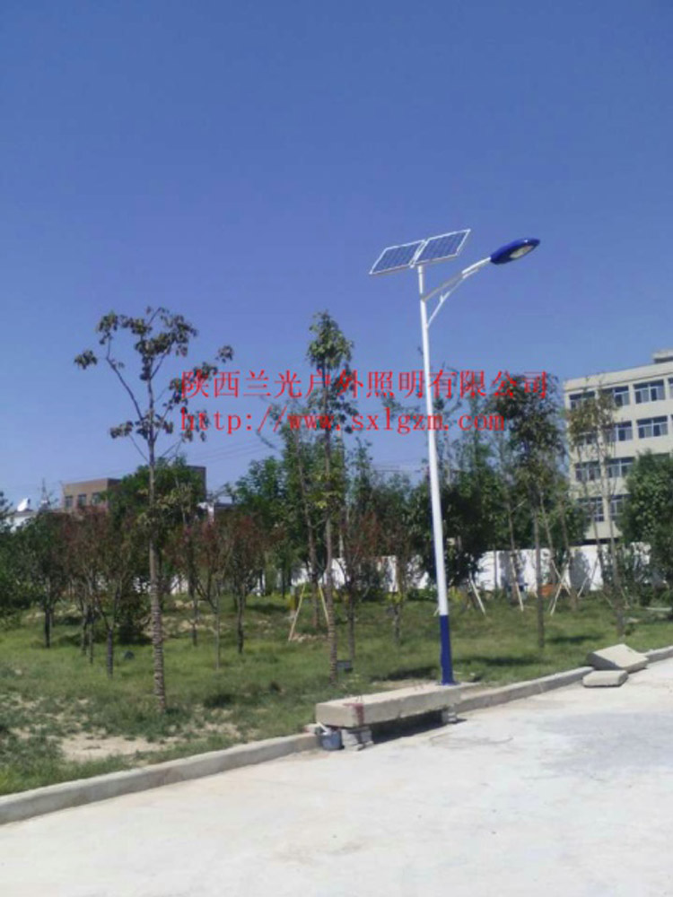 6米太陽(yáng)能路燈 6米太陽(yáng)能路燈