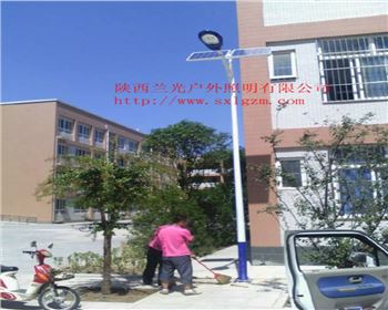 6米太陽能路燈-陜西省渭南市路燈項目 6米太陽能路燈-陜西省渭南市路燈項目