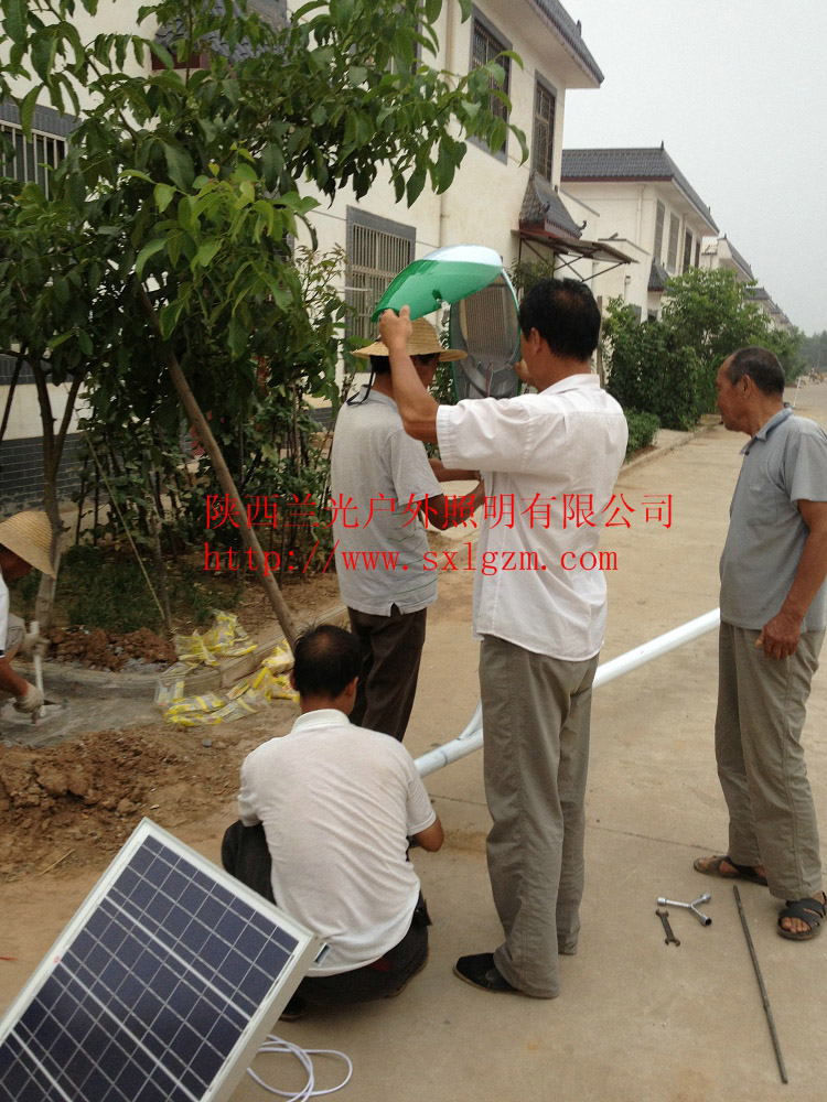 新農村太陽能路燈 新農村太陽能路燈